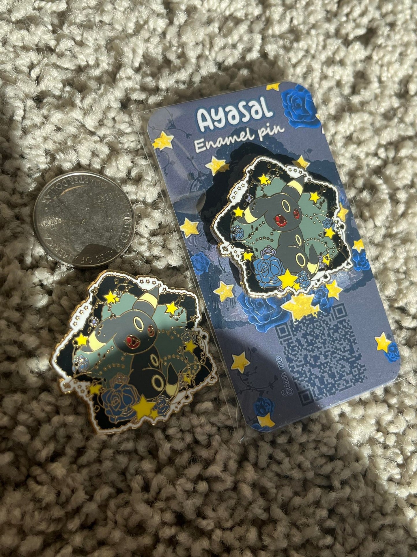 Umbreon Enamel Pin Eeveelutions "Lace & Flowers" Collection