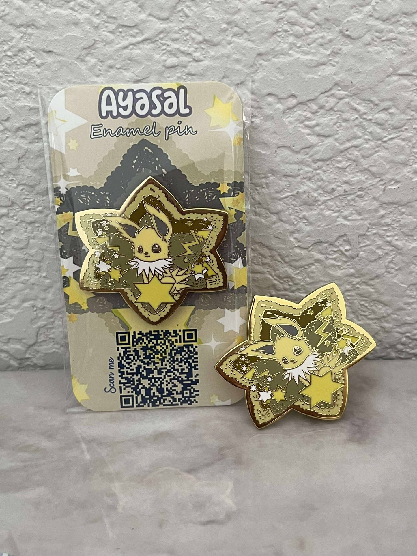 Jolteon Hard Enamel Pin Eeveelutions "Lace & Flowers" Collection